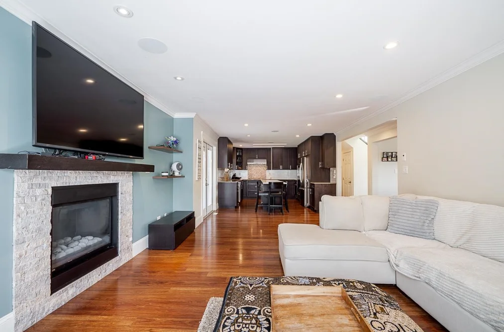 3933 TORONTO STREET, Port Coquitlam BC V3B 6M4, Port Coquitlam BC — Residential for Sale - Photo 5