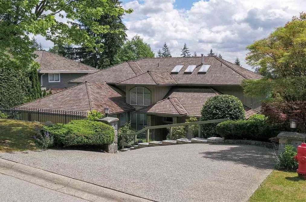 3938 BRAEMAR PLACE, North Vancouver BC V7N 4M8, North Vancouver BC — Residential for Sale - Photo 2