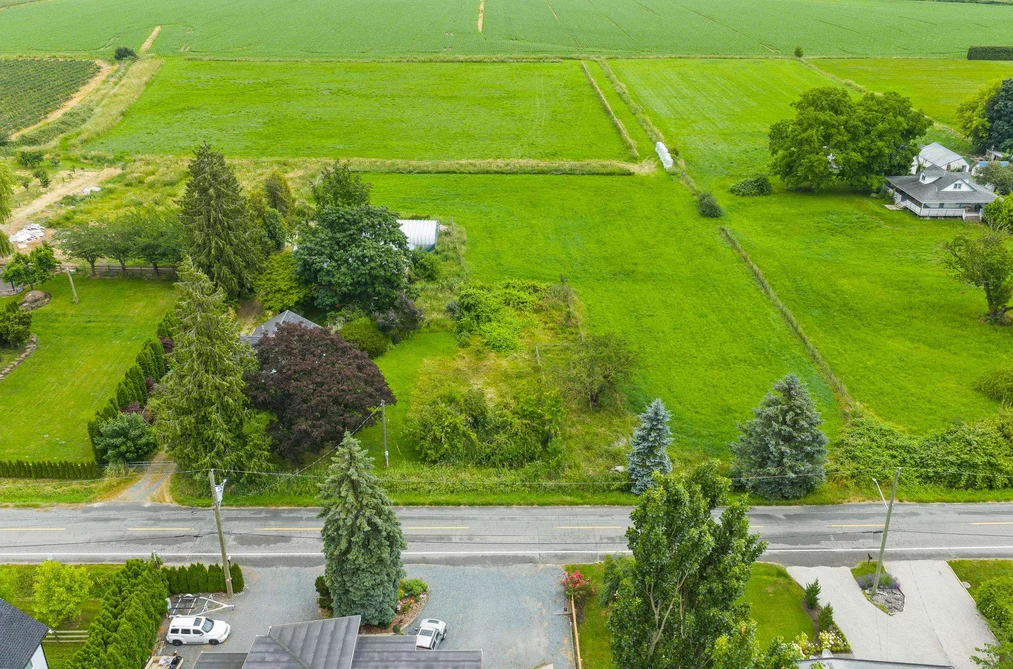 394 ARNOLD ROAD, Abbotsford BC V3G 1S4, Abbotsford BC — Residential for Sale - Photo 2