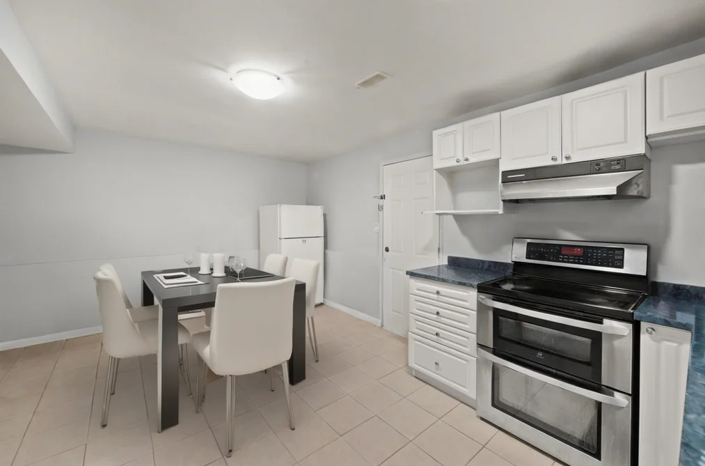3949 SEFTON STREET, Port Coquitlam BC V3B 3S2, Port Coquitlam BC — Residential for Sale - Photo 4