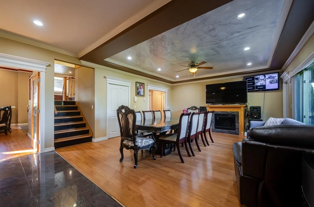 3950 Brighton Place, Abbotsford, BC - House for Sale - Photo 11 of 40 3950 Brighton Place, Abbotsford, BC - House for Sale - Photo 11 of 40