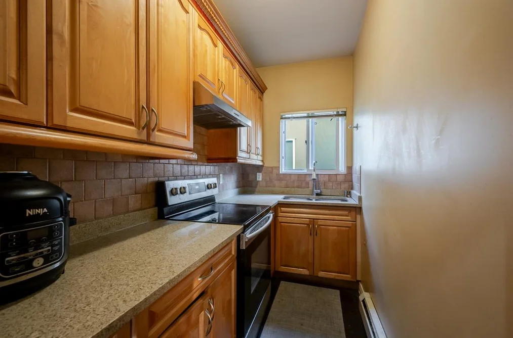 3950 Brighton Place, Abbotsford, BC - House for Sale - Photo 16 of 40 3950 Brighton Place, Abbotsford, BC - House for Sale - Photo 16 of 40