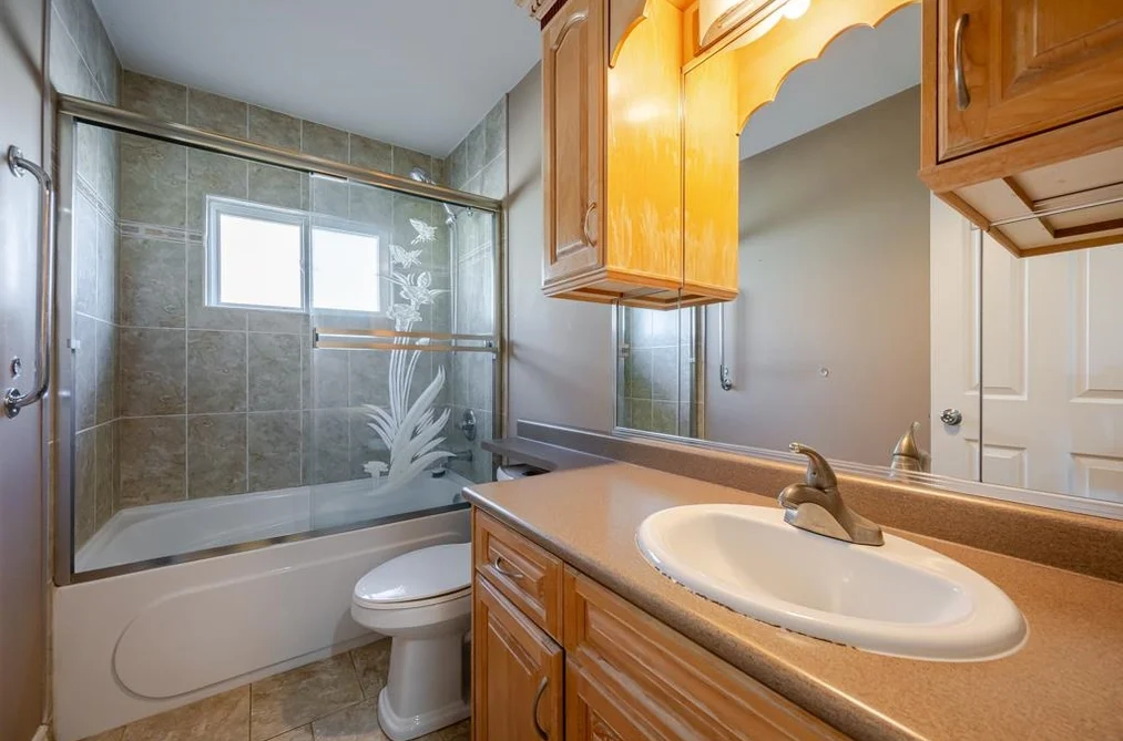 3950 Brighton Place, Abbotsford, BC - House for Sale - Photo 26 of 40 3950 Brighton Place, Abbotsford, BC - House for Sale - Photo 26 of 40
