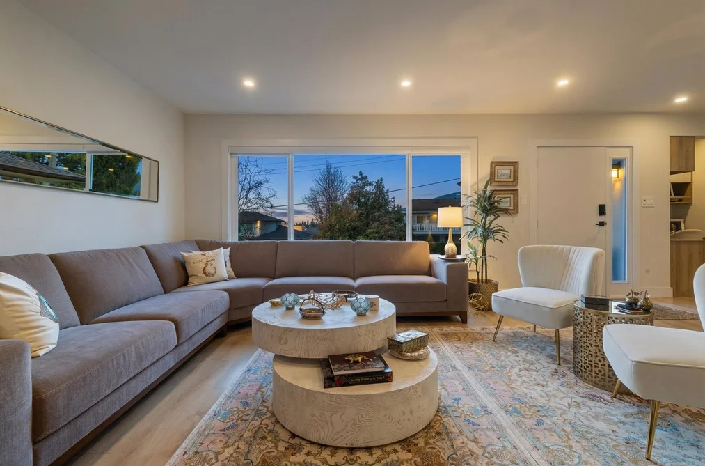 3950 TRENTON PLACE, North Vancouver BC V7R 3G5, North Vancouver BC — Residential for Sale - Photo 2