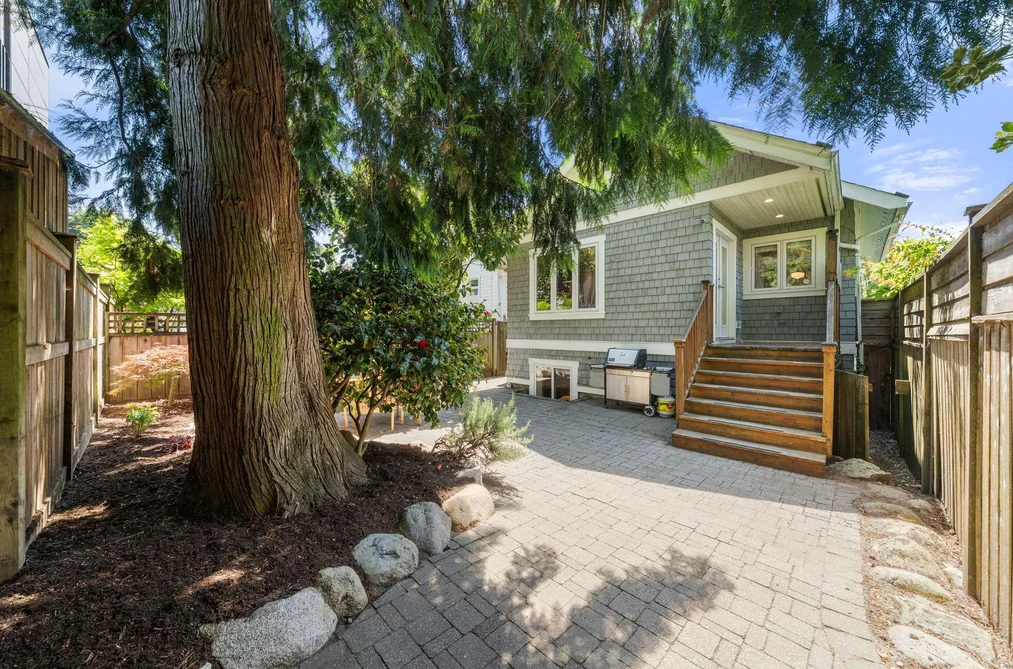 396 E KEITH ROAD, North Vancouver, BC — Residential for Sale — Photo 32 of 40