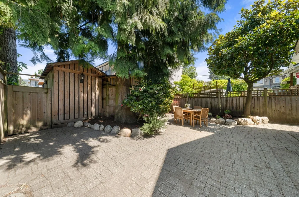 396 E KEITH ROAD, North Vancouver, BC — Residential for Sale — Photo 34 of 40