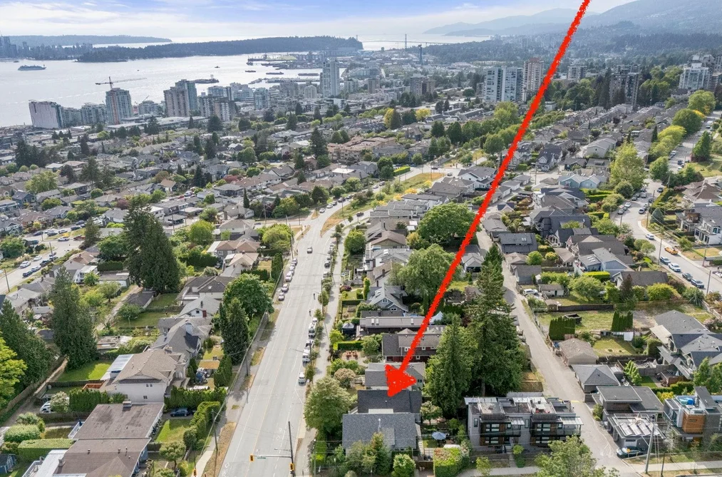 396 E KEITH ROAD, North Vancouver, BC — Residential for Sale — Photo 39 of 40