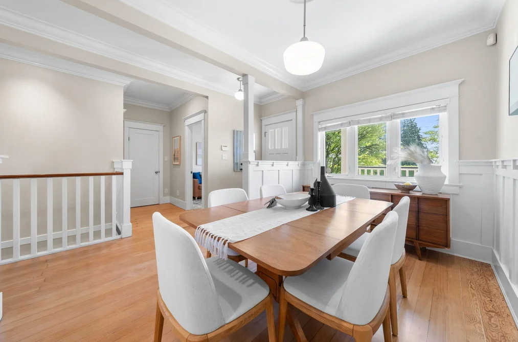 396 E KEITH ROAD, North Vancouver, BC — Residential for Sale — Photo 9 of 40