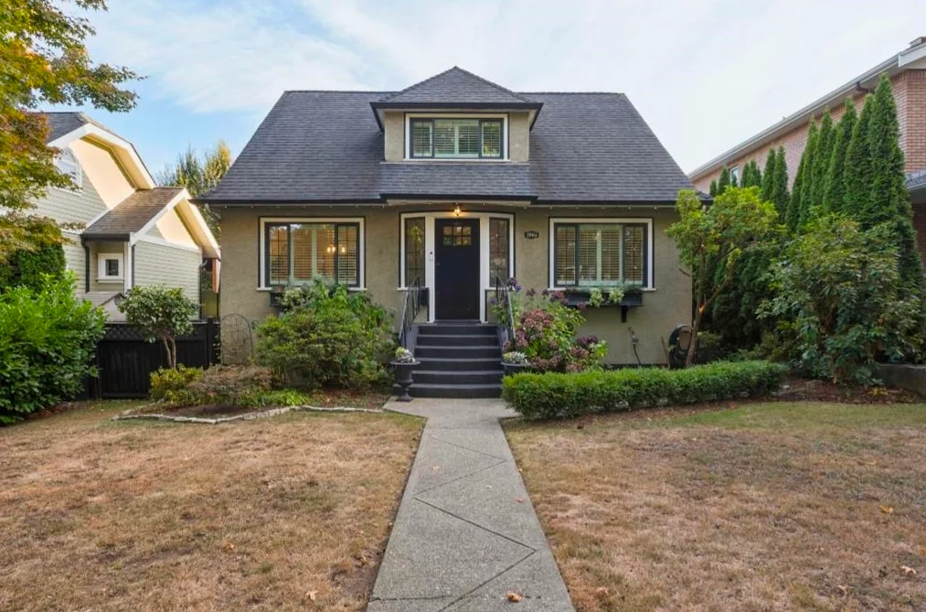House for sale at 3964 Dundas Street Burnaby British Columbia - MLS: R3170892