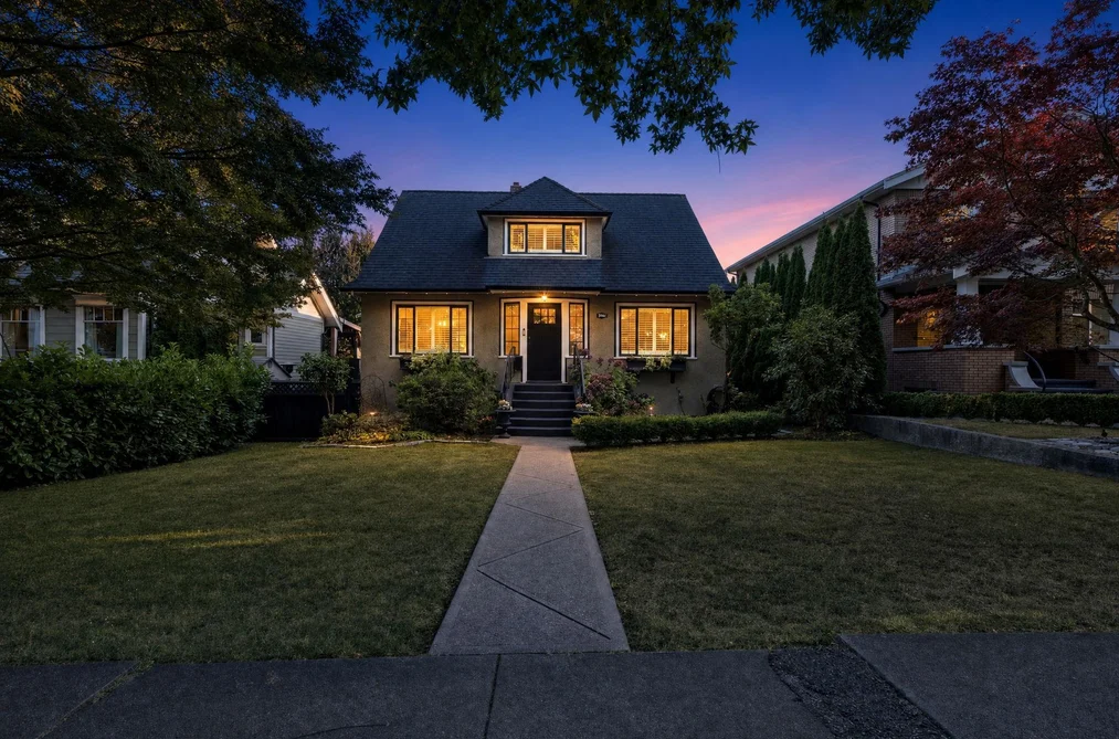 3964 Dundas St, Burnaby, BC - MLS: R3170892