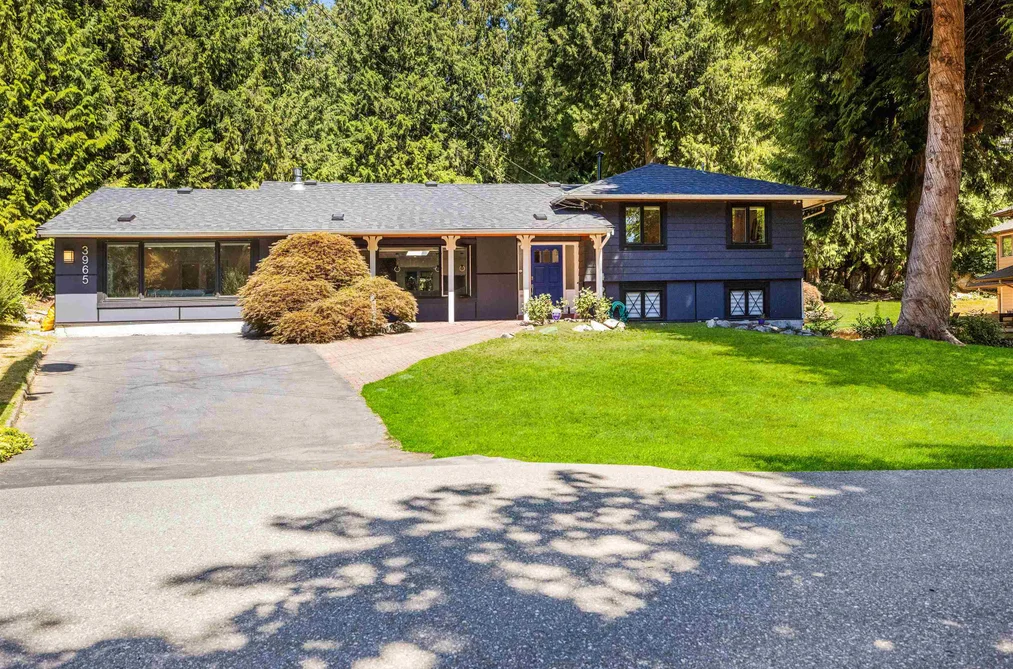 House for sale at 3965 Viewridge Place West Vancouver British Columbia - MLS: R3152158