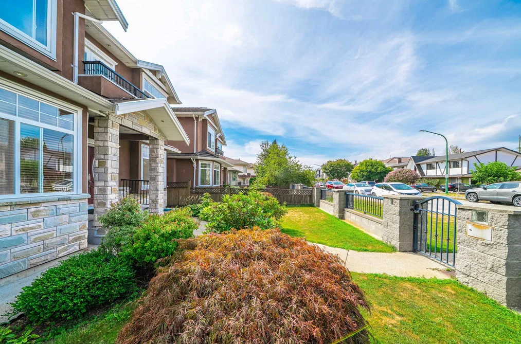 3968 SPRUCE STREET, Burnaby BC V5G 1Y1, Burnaby BC — Residential for Sale - Photo 3