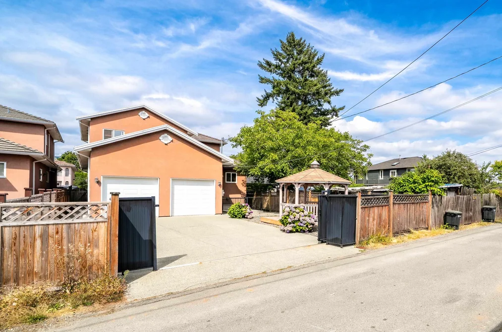 3968 SPRUCE STREET, Burnaby BC V5G 1Y1, Burnaby BC — Residential for Sale - Photo 5