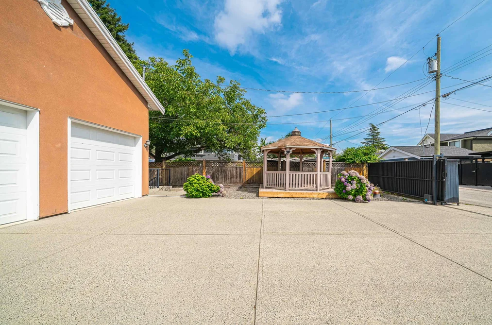 3968 SPRUCE STREET, Burnaby BC V5G 1Y1, Burnaby BC — Residential for Sale - Photo 6