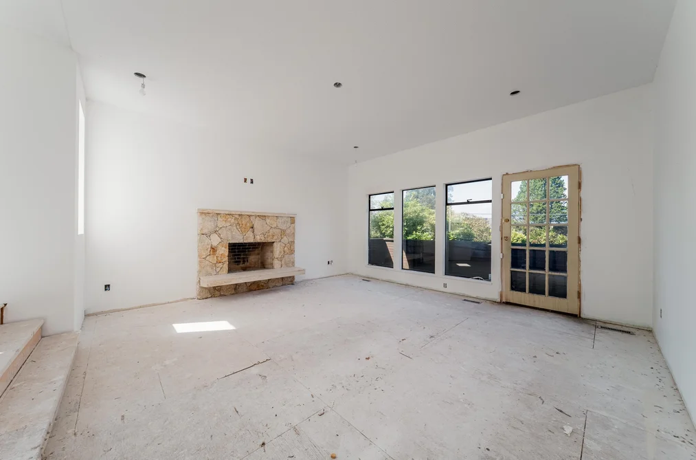 3974 W 10TH AVENUE, Vancouver BC V6R 2G8, Vancouver BC — Residential for Sale - Photo 2