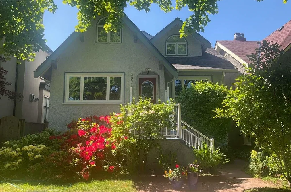 House for sale at 3974 W 18th Avenue Vancouver British Columbia - MLS: R3133520