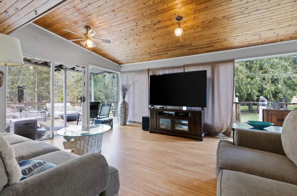 3975 BOURNE ROAD, Sardis - Chwk River Valley BC V4Z 1C2, Sardis - Chwk River Valley BC — Residential for Sale — Photo 24 of 34