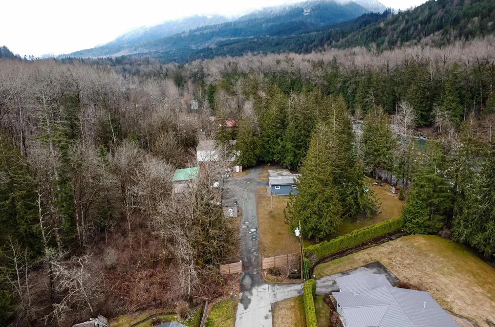3975 BOURNE ROAD, Sardis - Chwk River Valley BC V4Z 1C2, Sardis - Chwk River Valley BC — Residential for Sale — Photo 31 of 34