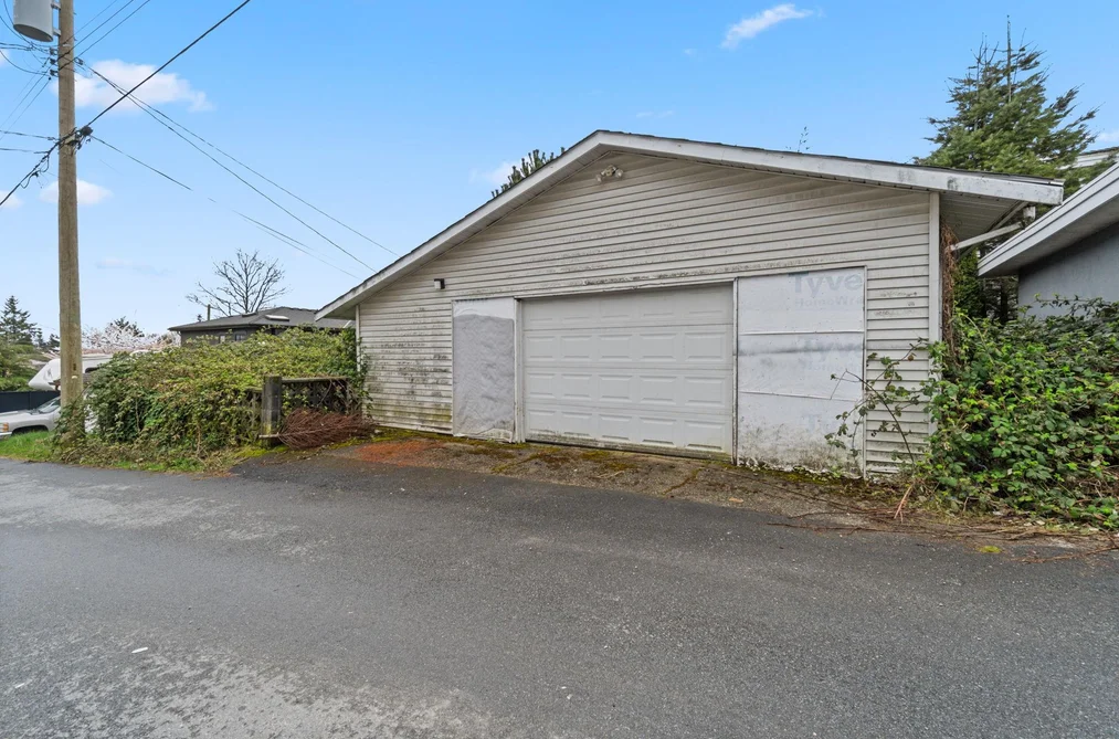 3977 FOREST STREET, Burnaby BC V5G 1W7, Burnaby BC — Residential for Sale - Photo 4