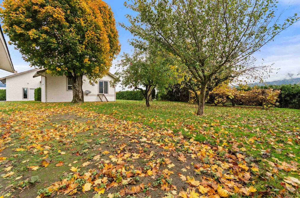 39965 NO. 5 ROAD, Abbotsford BC V3G 2G3, Abbotsford BC — Residential for Sale - Photo 5