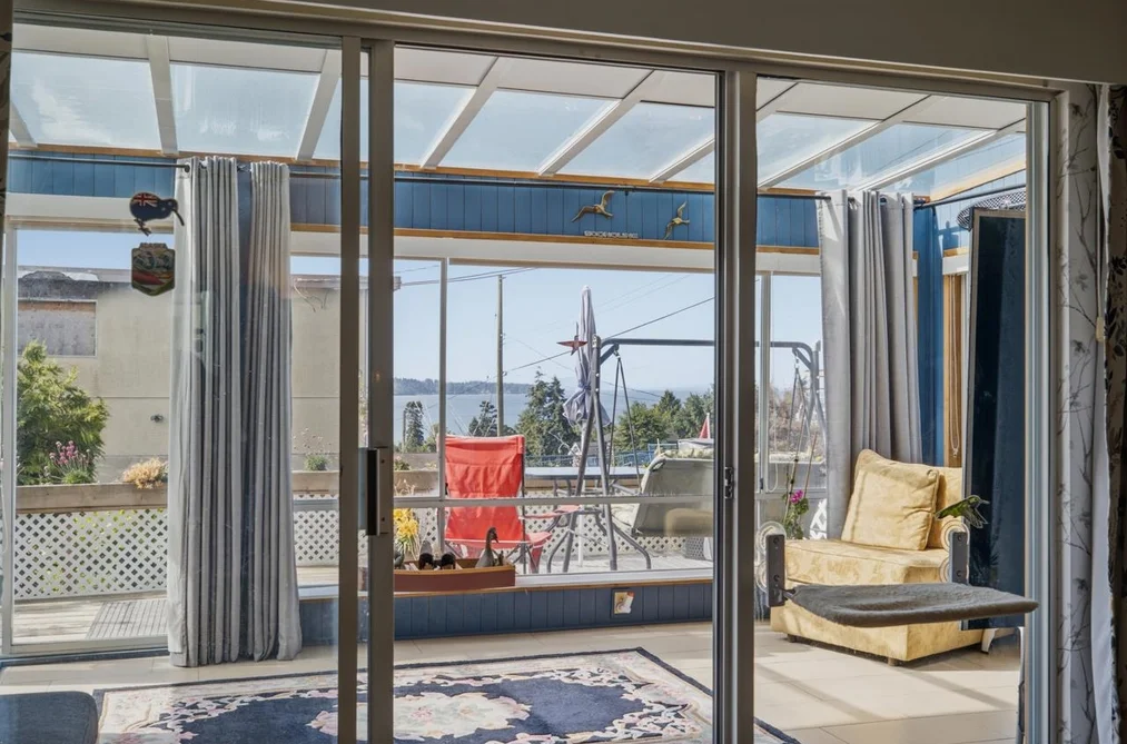 1 1040 PARKER STREET, White Rock BC V4B 4R7, White Rock BC — Residential for Sale — Photo 10 of 37
