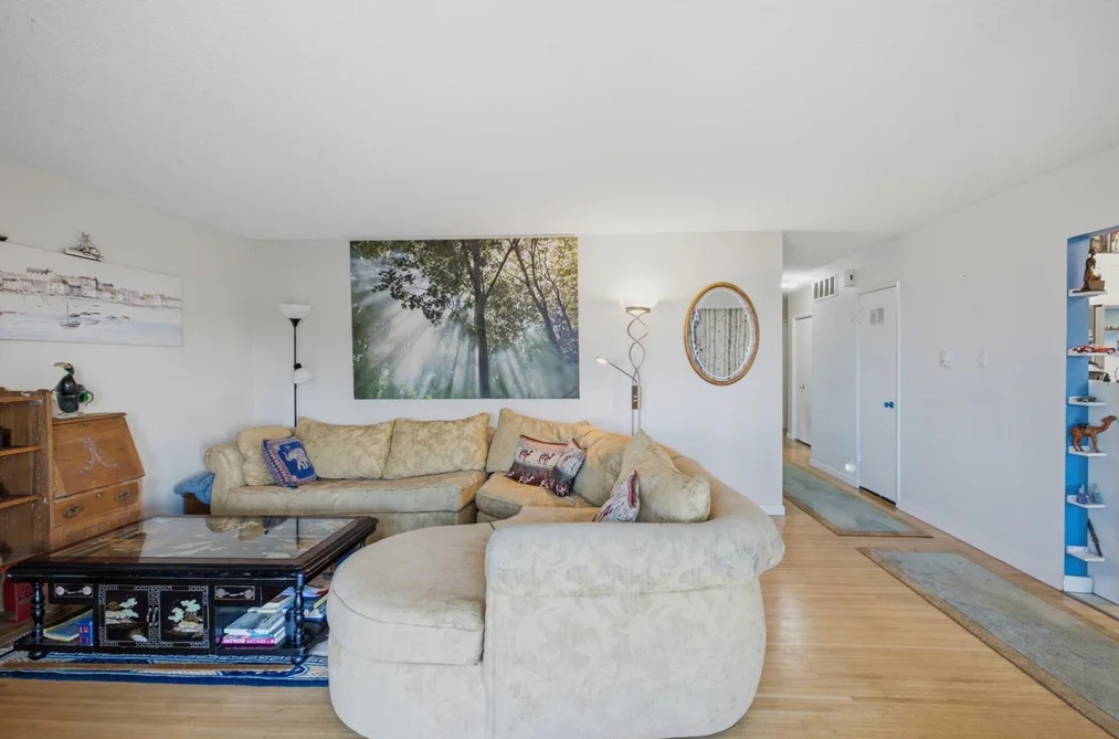 1 1040 PARKER STREET, White Rock BC V4B 4R7, White Rock BC — Residential for Sale — Photo 12 of 37