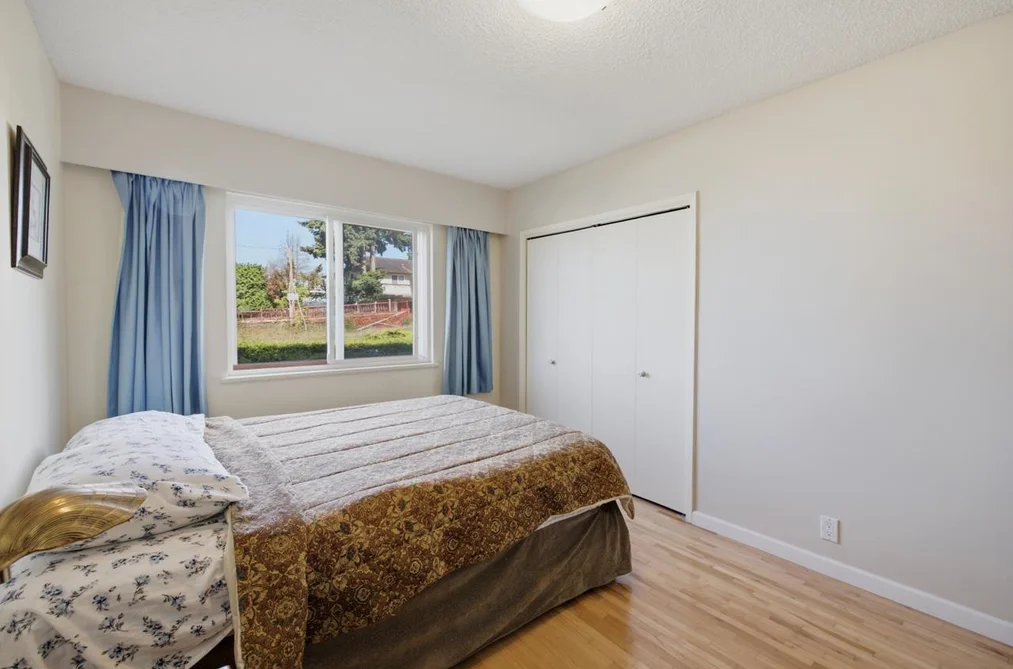 1 1040 PARKER STREET, White Rock BC V4B 4R7, White Rock BC — Residential for Sale — Photo 28 of 37