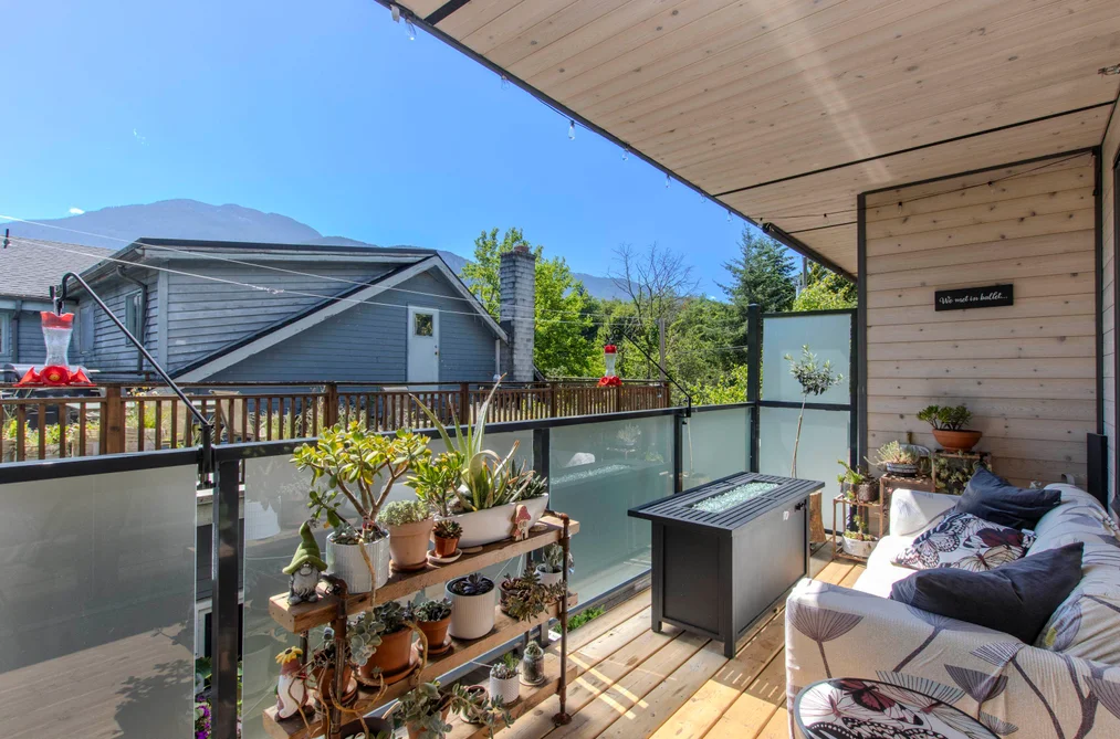 4 1089 WILSON CRESCENT, Squamish BC V8B 0M4, Squamish BC — Residential for Sale — Photo 7 of 38