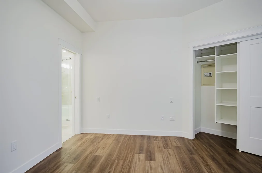 4 11077 RAVINE ROAD, Surrey, BC — Residential for Sale — Photo 11 of 38