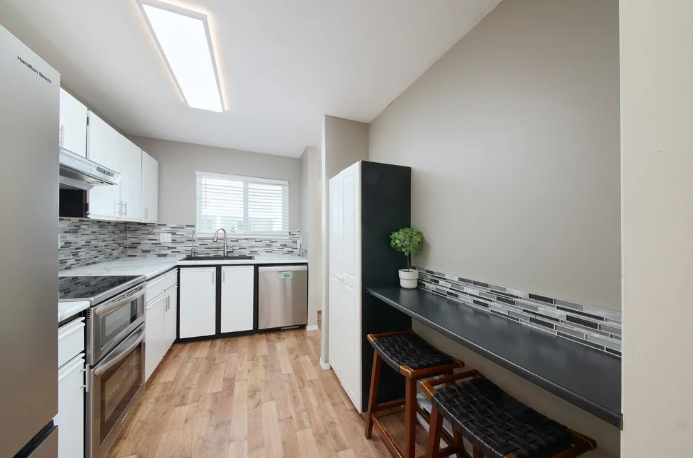 4-12070 207A Street, Maple Ridge, BC - Townhouse for Sale - Photo 10 of 35