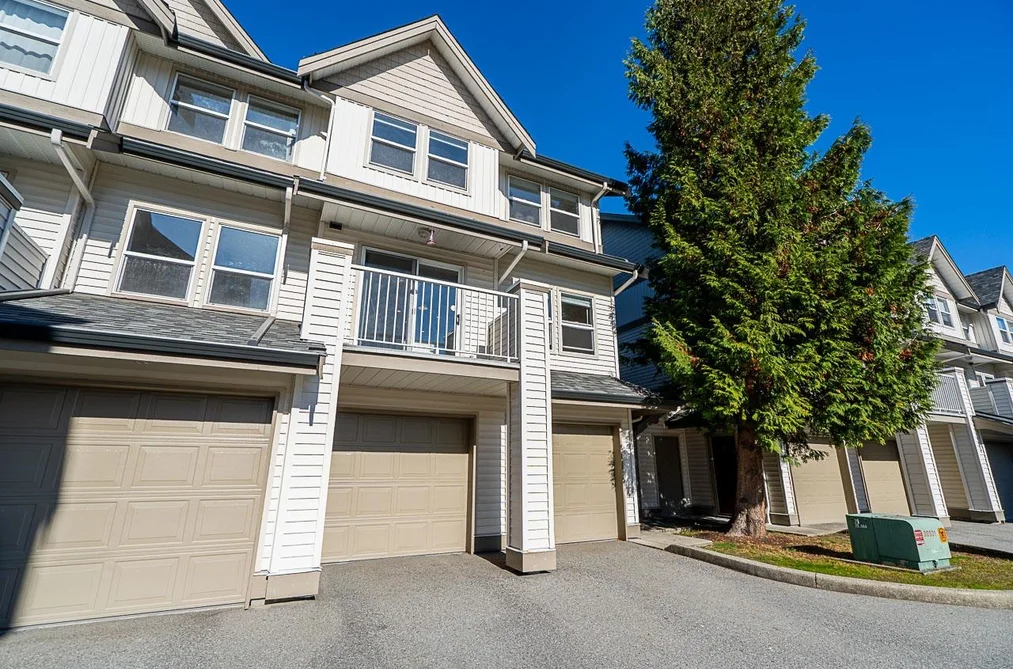 4-1260 Riverside Drive, Port Coquitlam, BC - Townhouse for Sale - Photo 25 of 36 4-1260 Riverside Drive, Port Coquitlam, BC - Townhouse for Sale - Photo 25 of 36