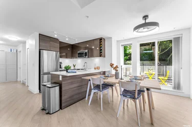 13931 Fraser Hwy Unit 4, Surrey, BC - MLS: R3133743