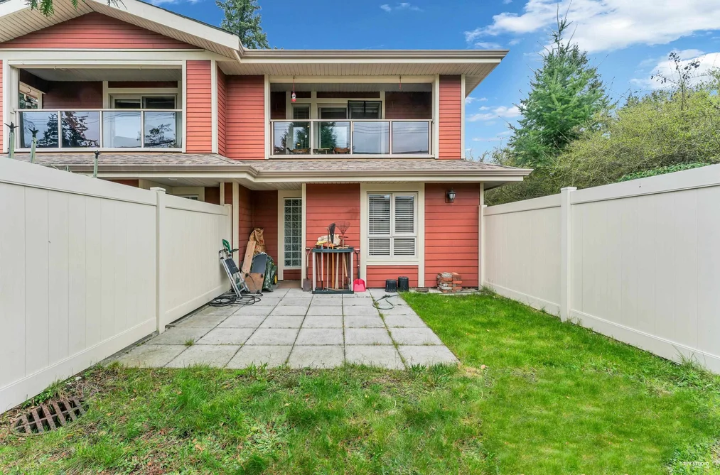 4 14921 THRIFT AVENUE, White Rock BC V4B 2J8, White Rock BC — Residential for Sale - Photo 2