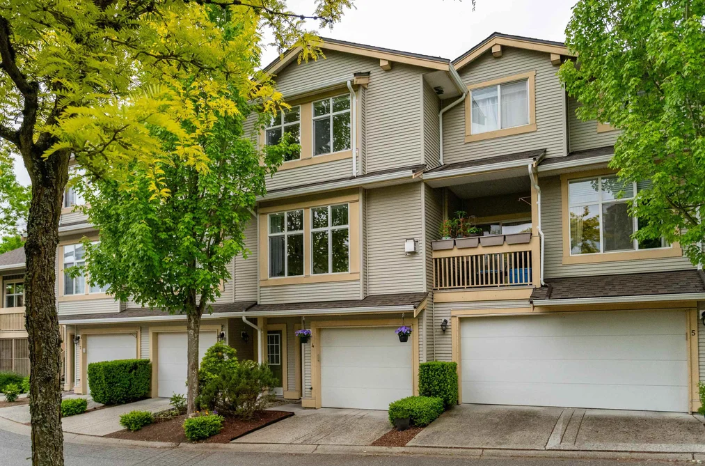 Townhouse for sale at 4 14959 58 Avenue Surrey British Columbia - MLS: R3124478