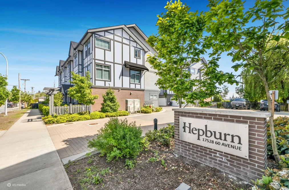 4 17528 60 AVENUE, Surrey BC V3S 1T8, Surrey BC — Residential for Sale - Photo 2