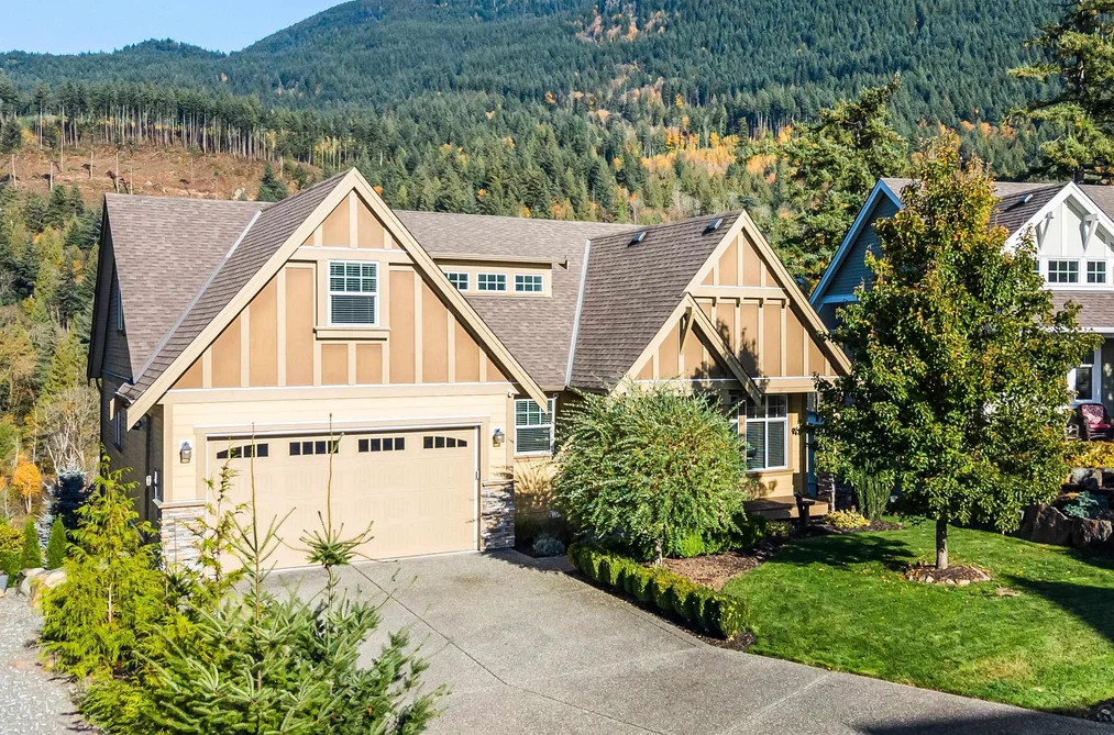 4 1911 WOODSIDE BOULEVARD, Agassiz BC V0M 1A1, Agassiz BC — Residential for Sale - Photo 2