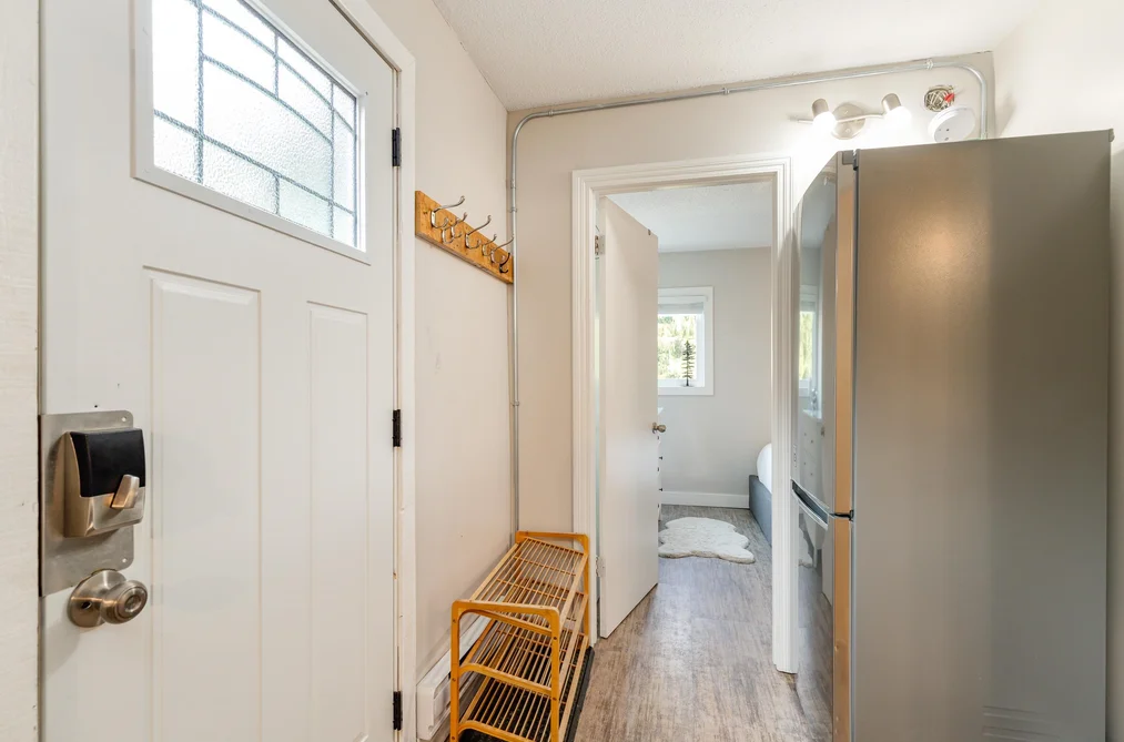 4 2028 INNSBRUCK DRIVE, Whistler BC V8E 0B5, Whistler BC — Residential for Sale - Photo 3