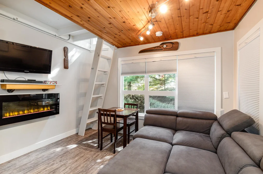 4 2028 INNSBRUCK DRIVE, Whistler BC V8E 0B5, Whistler BC — Residential for Sale - Photo 7