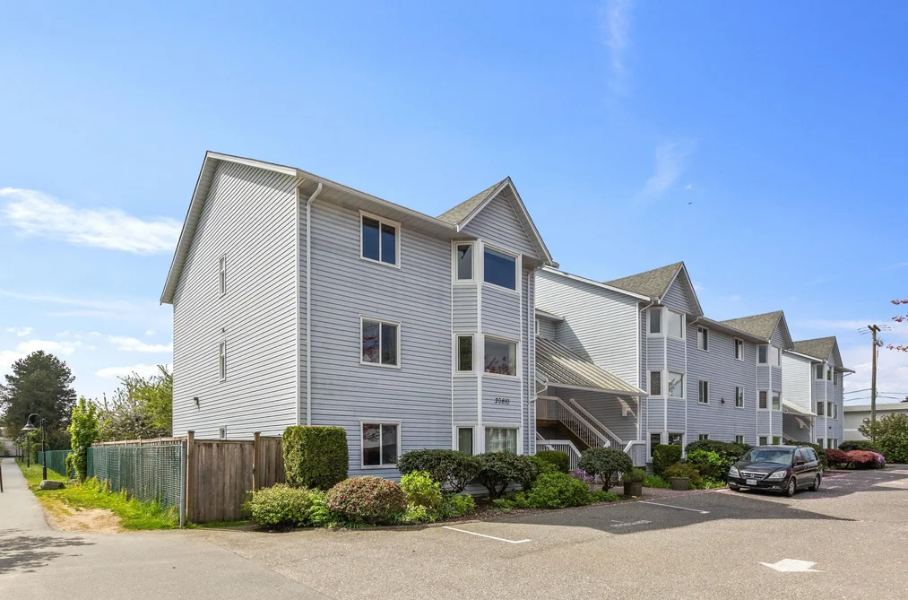 Townhouse for sale at 4 20810 56 Avenue Langley British Columbia - MLS: R3115479