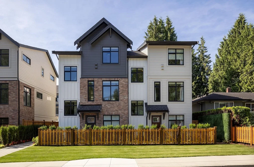 Townhouse for sale at 4 2150 Rindall Avenue Port Coquitlam British Columbia - MLS: R3161311