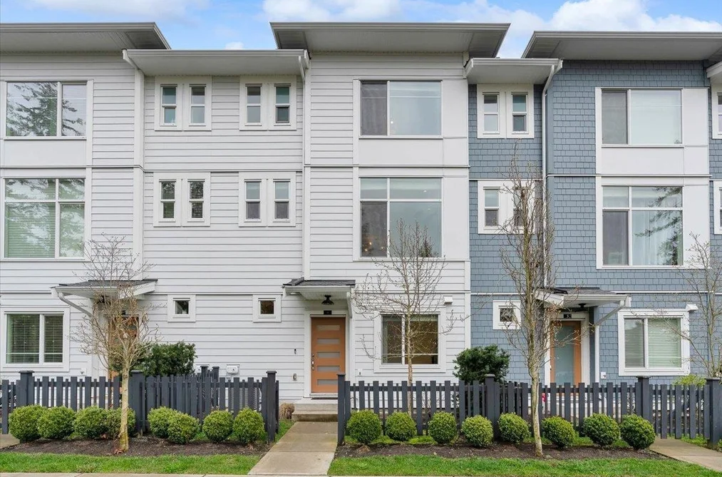 Townhouse for sale at 4 2328 167a Street Surrey British Columbia - MLS: R3145481