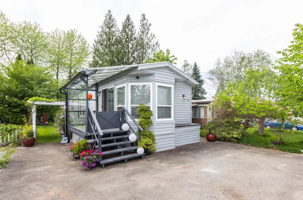 4 23387 70A AVENUE, Langley BC V2Y 2J2, Langley BC — Residential for Sale - Photo 2