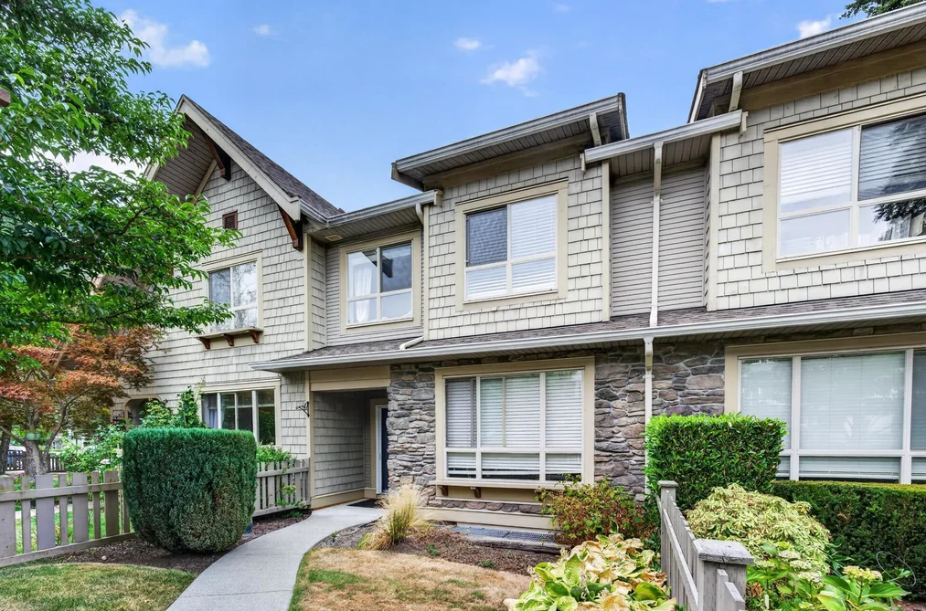 Townhouse for sale at 4 2738 158 Street Surrey British Columbia - MLS: R3150367
