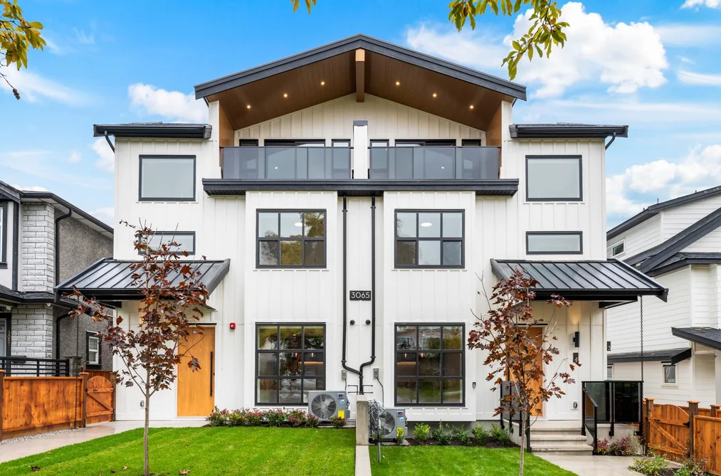 Half Duplex for sale at 4 3065 Charles Street Vancouver British Columbia - MLS: R3086180
