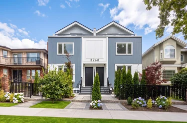 3268 E 18 Ave Unit 4, Vancouver, BC - MLS: R3171725