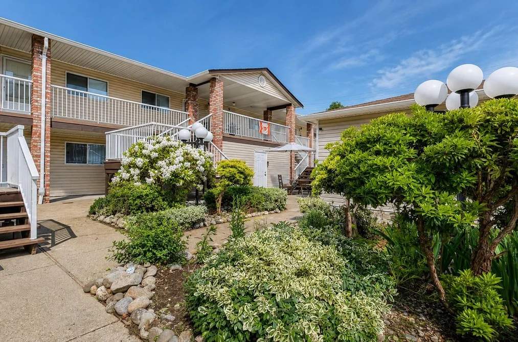 Condo for sale at 4 32821 6th Avenue Mission British Columbia - MLS: R3124633