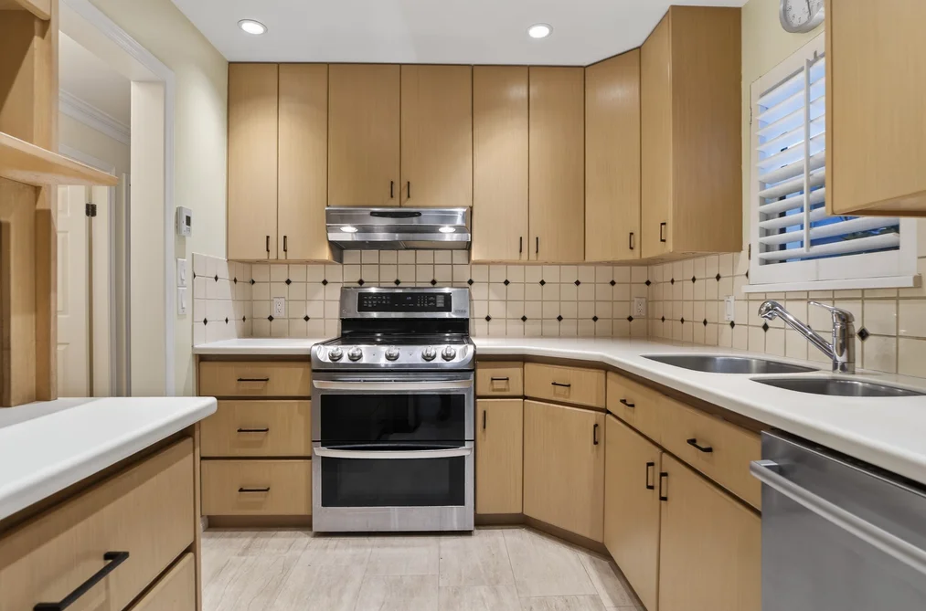 4 3301 W 16TH AVENUE, Vancouver BC V6R 3B7, Vancouver BC — Residential for Sale - Photo 3
