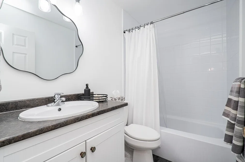 4 3347 DEWDNEY TRUNK ROAD, Port Moody BC V3H 2E4, Port Moody BC — Residential for Sale — Photo 27 of 38