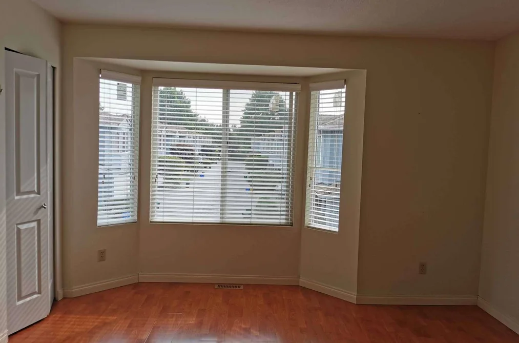 4 3600 CUNNINGHAM DRIVE, Richmond, BC — Residential for Sale — Photo 3 of 8