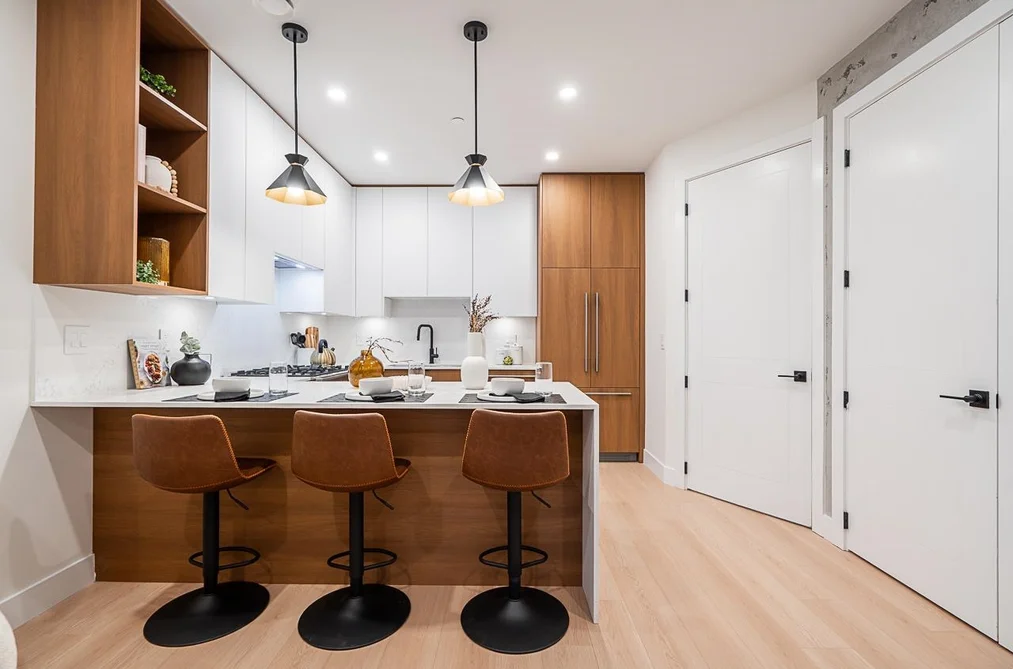 4-3638 Normandy Drive, Vancouver, BC - Half Duplex for Sale - Photo 6 of 32 4-3638 Normandy Drive, Vancouver, BC - Half Duplex for Sale - Photo 6 of 32